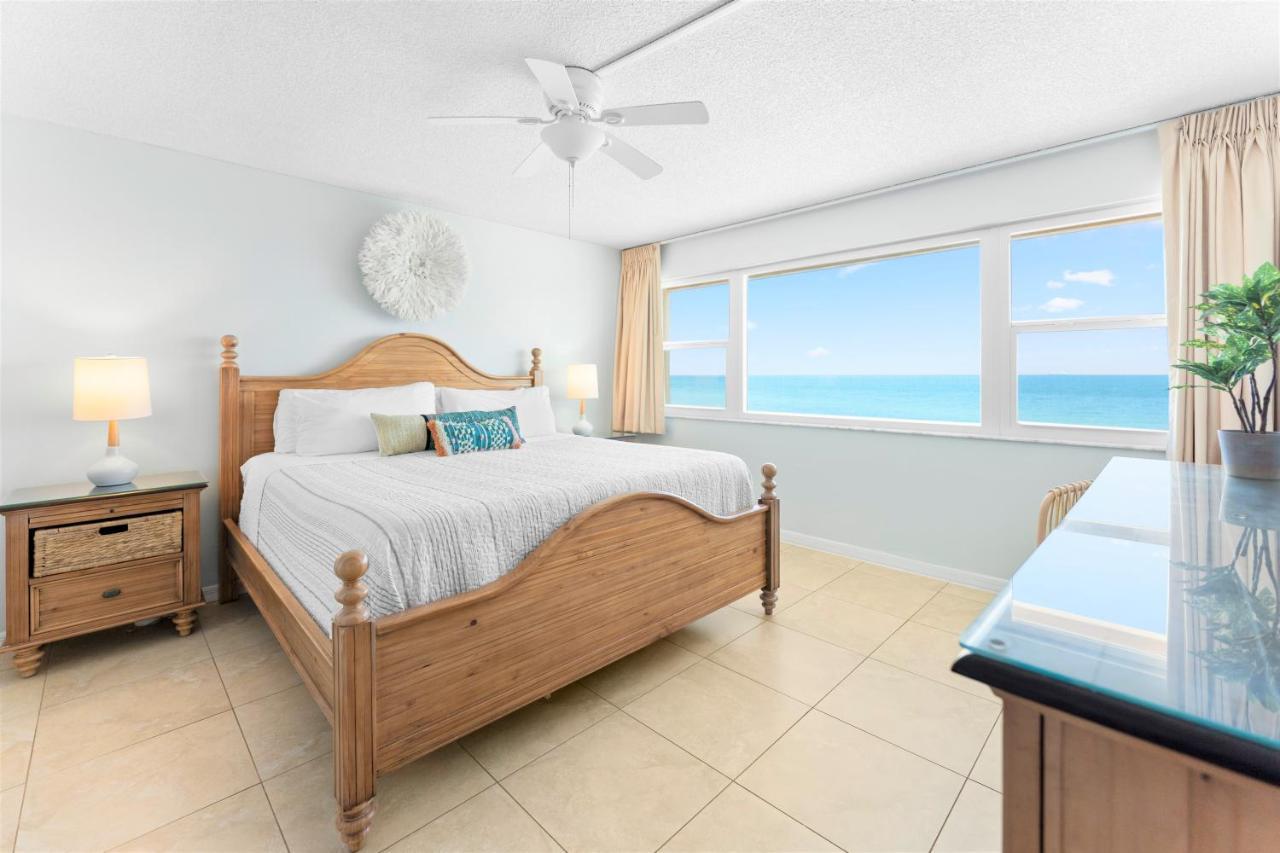 Paradise Beach Club - Oceanfront And Penthouse Satellite Beach Exterior photo